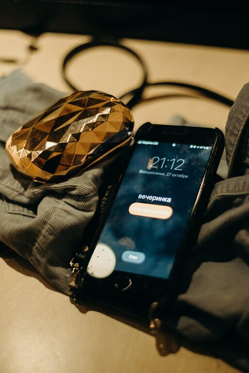 Effective Tips for Setting Boundaries with Notifications